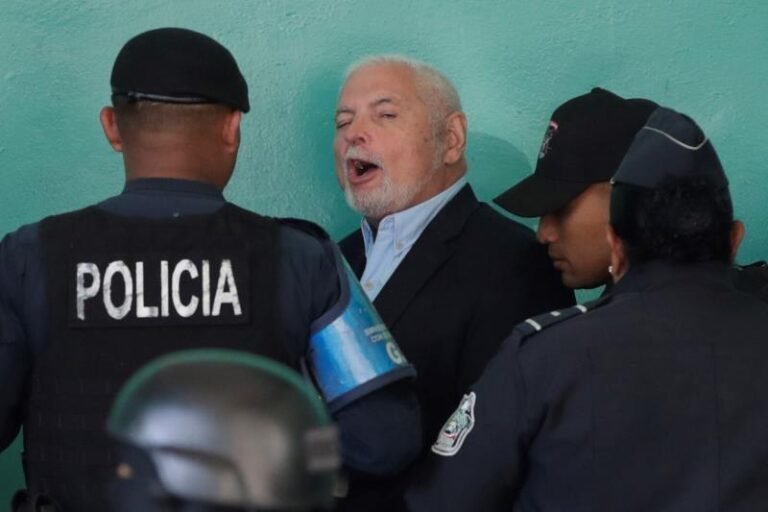 El tribunal Electoral de Panamá anula las candidaturas del expresidente Martinelli