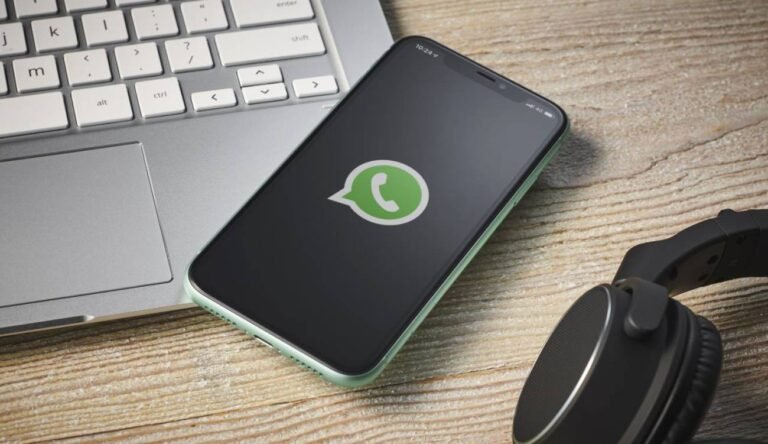 El truco con el que podrá leer los mensajes de WhatsApp sin abrir el chat