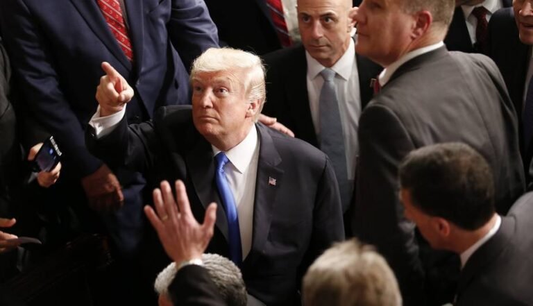 Trump acusa a demócratas “de no hacer nada” para salvar DACA