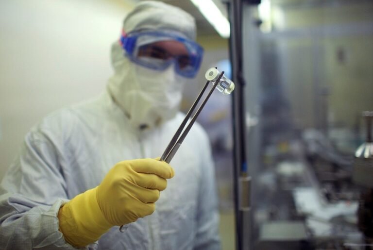 Solo el 50 por ciento de los estadounidenses aceptaría vacunarse contra el coronavirus