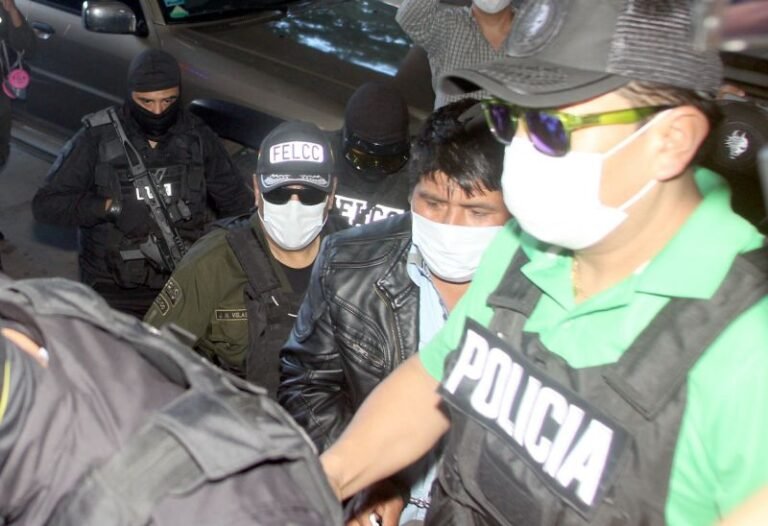 Un juez boliviano dicta cárcel para dirigente campesino ligado a Evo Morales