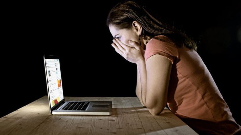 Advierten sobre estafa que involucra amenazas de chantaje