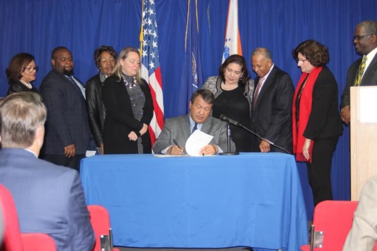 Aprueban aumento de impuesto a la propiedad