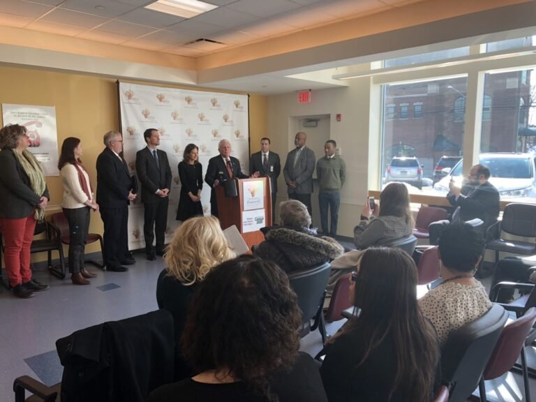 Fondos federales en juego: Autoridades piden participación de todos en el Censo de 2020