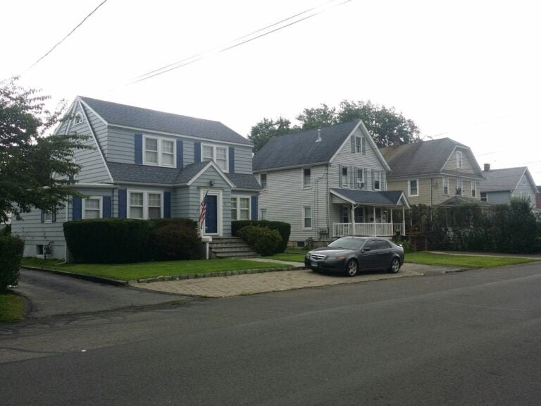 CT tiene los precios de vivienda y alquiler más altos de EEUU