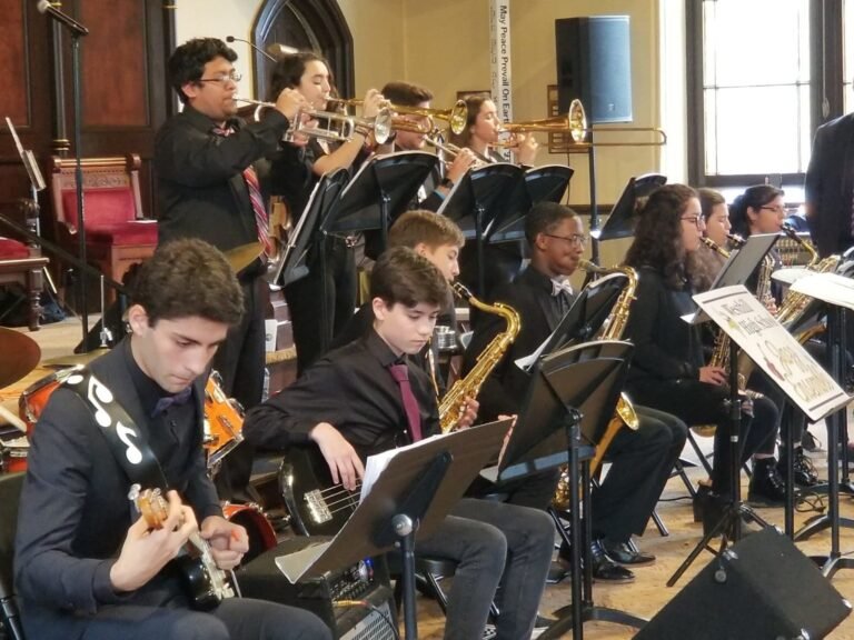 Comunidad disfruta de tarde de jazz