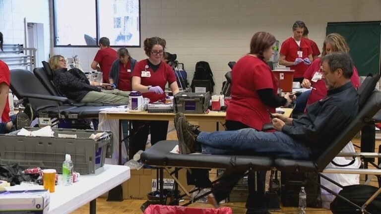 Cruz Roja se enfrenta grave escasez de sangre debido a brote de coronavirus