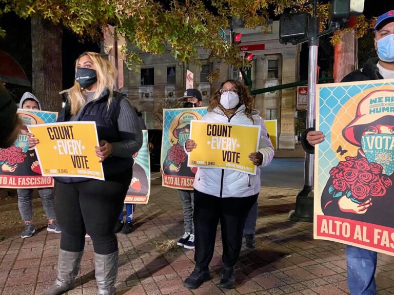 Defensores de los inmigrantes hacen un llamado para que se cuente cada voto