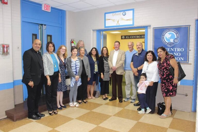 El Centro Hispano abre nueva oficina