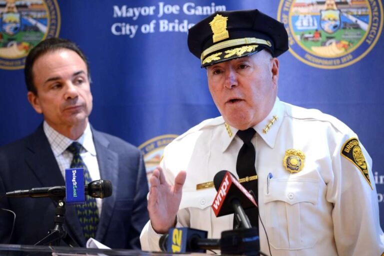 “El Departamento no tolerará la mala conducta de nuestros oficiales”, advierte jefe de la policía