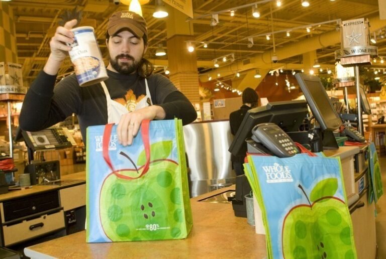 Entra en vigencia impuesto sobre bolsas de plástico