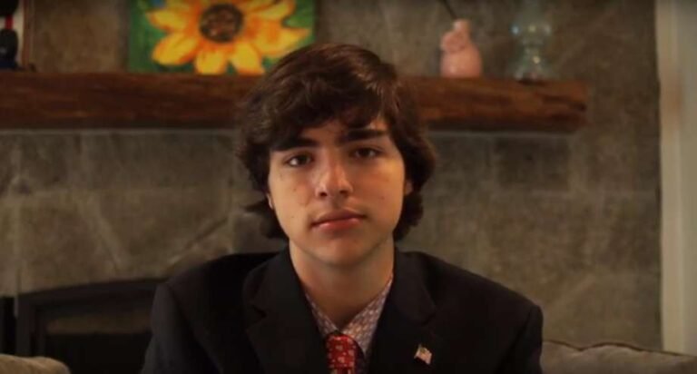 Estudiante universitario anuncia candidatura para Alcalde