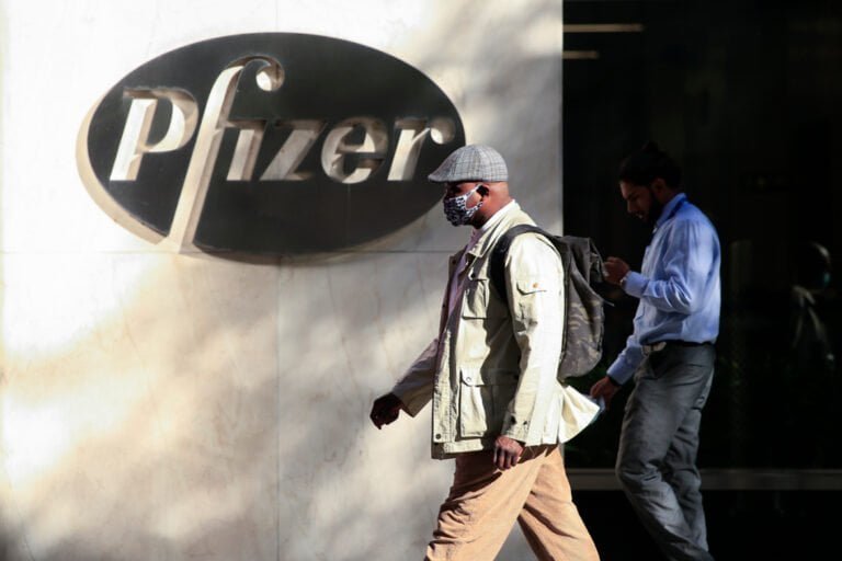 Cinco preguntas críticas sobre la vacuna contra COVID-19 de Pfizer