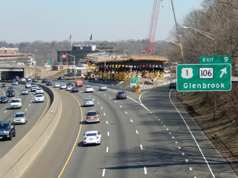 Gobernador advierte a conductores evitar la I-95 durante próximos fines de semana