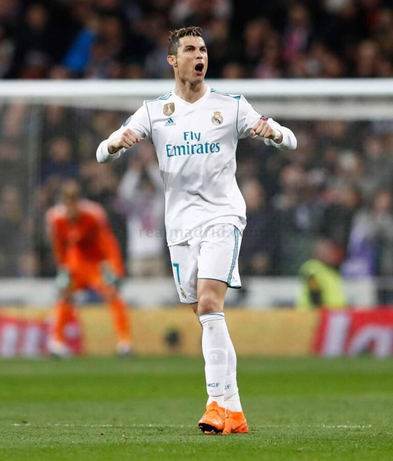 El campeón de Europa golpea primero