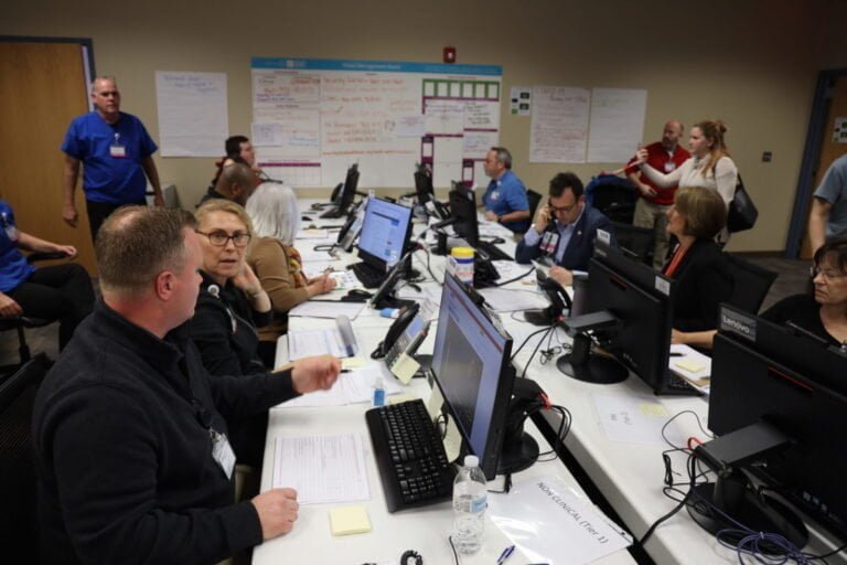 Hartford HealthCare abre centro de control clínico para asistencia del coronavirus