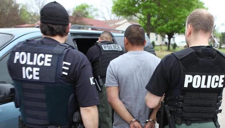 Cómo protegerse si se encuentra en medio de una redada del ICE