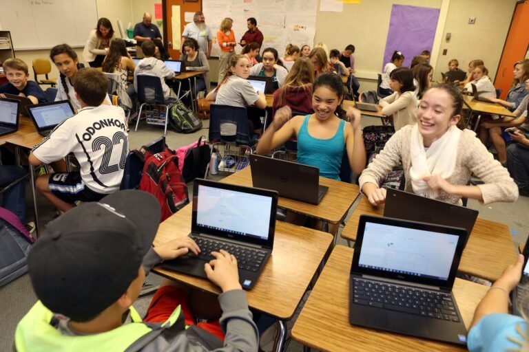 Iniciativa “Todos Aprenden” para ayudar a estudiantes con el aprendizaje en línea