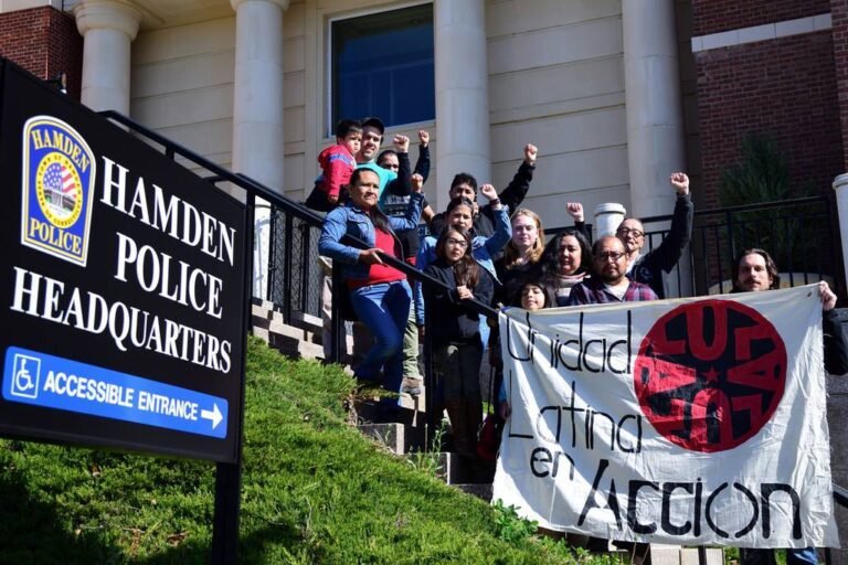 Inmigrantes piden a la legislatura de CT que los proteja de la deportación