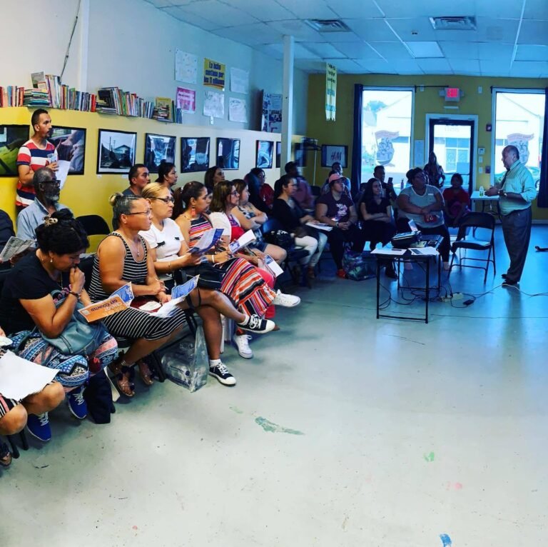 Inmigrantes se preparan para censo de 2020