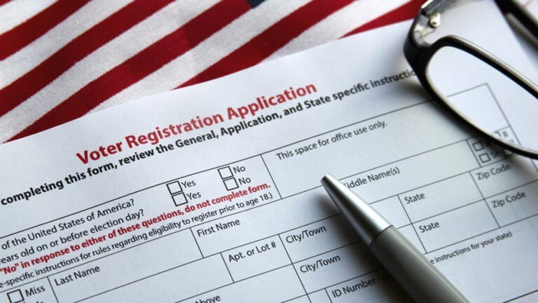 Instan registrarse en línea para votar en elecciones generales