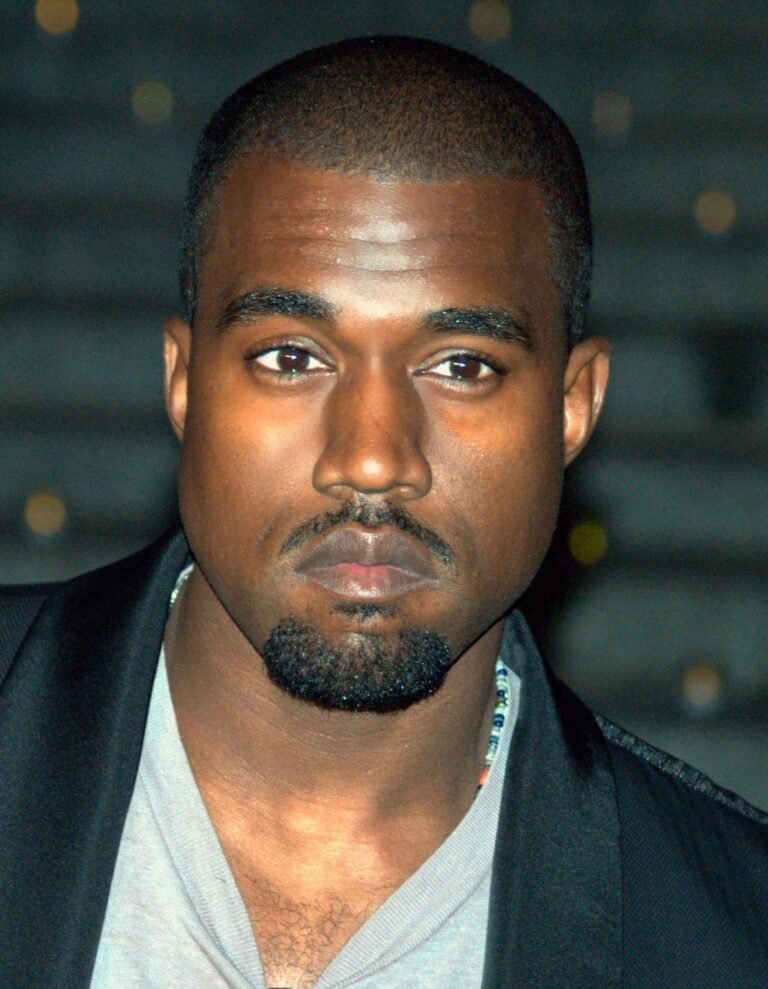 Postularse a la presidencia ha sido una petición de Dios, según Kanye West