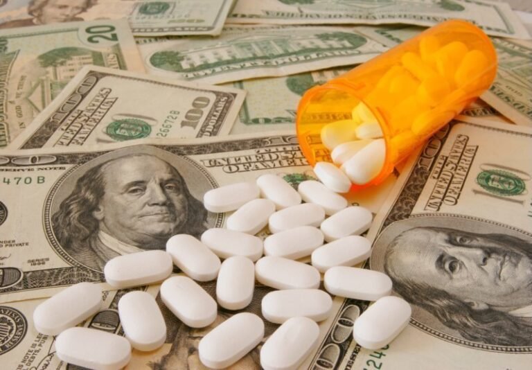 Lanzan web en español para consumidores que buscan descuentos en medicamentos recetados