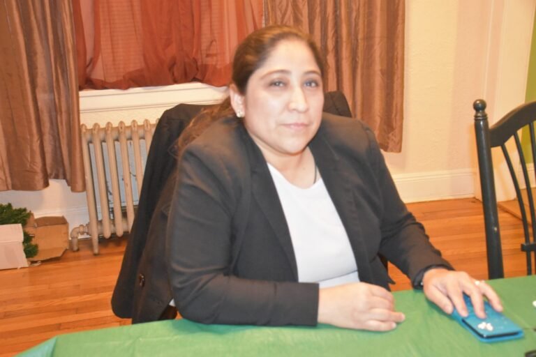 Luciana le pide a Trump que no cancele el TPS