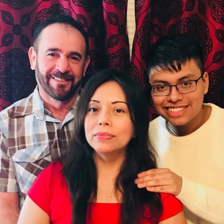 Madre recibe suspensión de la deportación