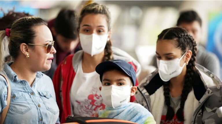 Multa de $100 para aquellos que no usen máscaras