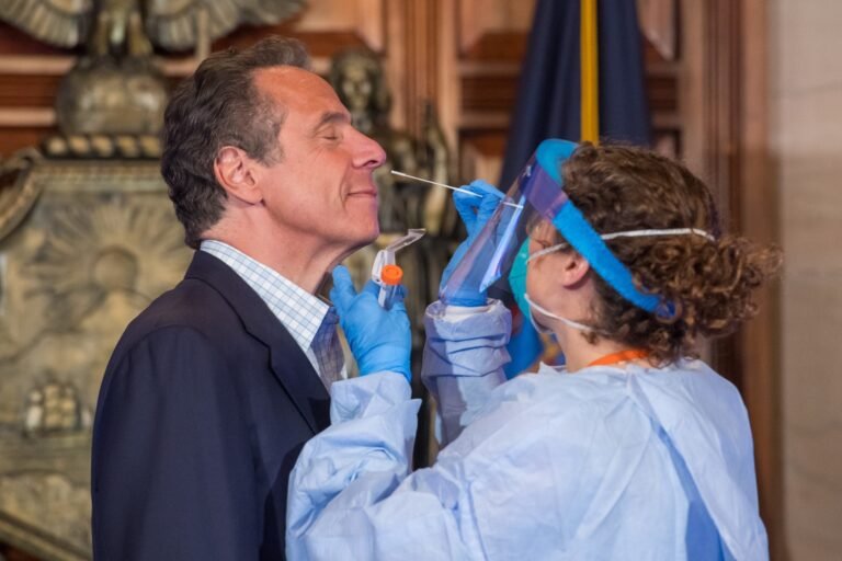NY duplicó capacidad de las pruebas de COVID-19 para alcanzar las 40 mil por día
