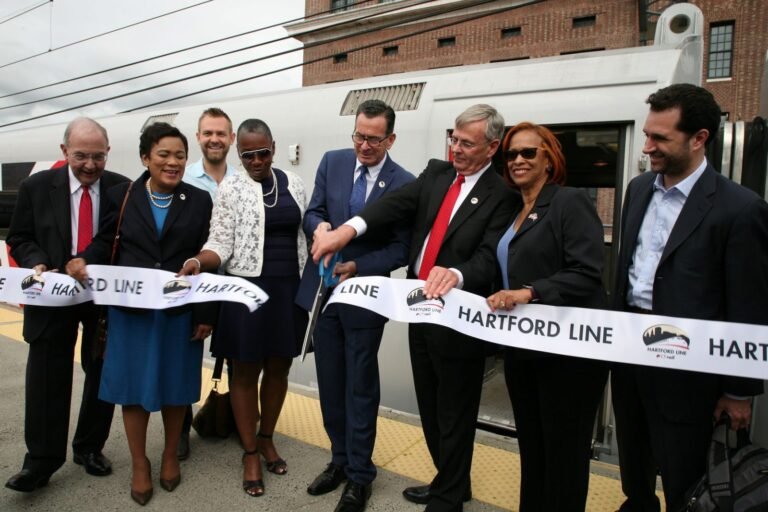 Nueva línea ferroviaria supera los 10 mil viajeros en la primera semana