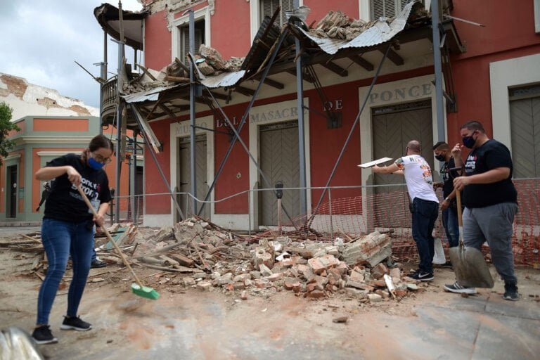 Otro gran terremoto golpea a Puerto Rico