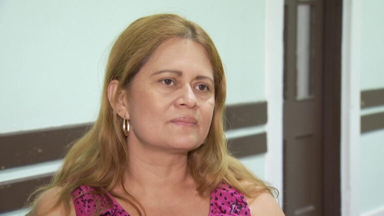 Pocos inmigrantes de CT reciben suspensión de la deportación