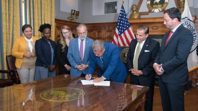 Primera ciudad de Westchester y del Estado en prohibir cigarrillos electrónicos con sabor