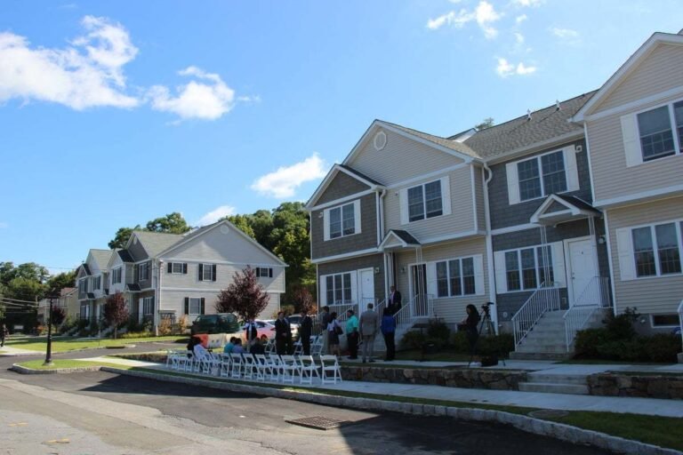 Siete ciudades de Westchester se resisten a seguir reglas sobre asequibilidad de viviendas, según informe preliminar