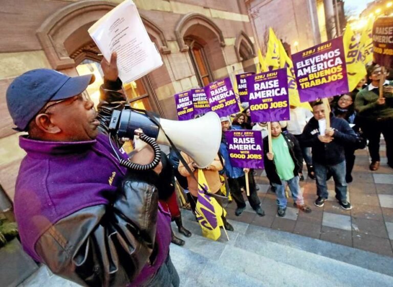 Sindicatos piden a legisladores que aprueben leyes a favor de los trabajadores