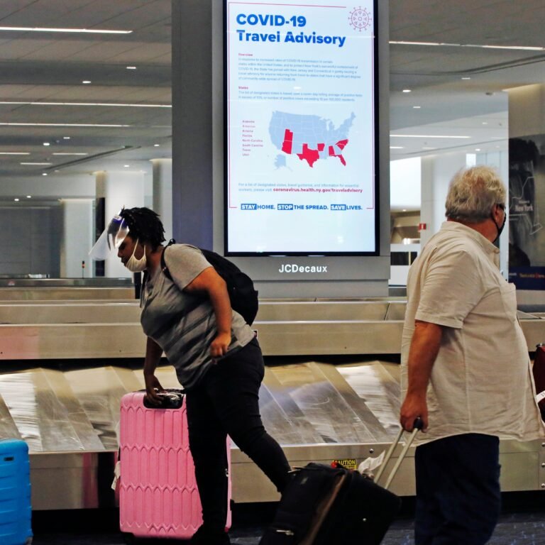 Viajeros de otros estados ahora deben registrarse en el aeropuerto