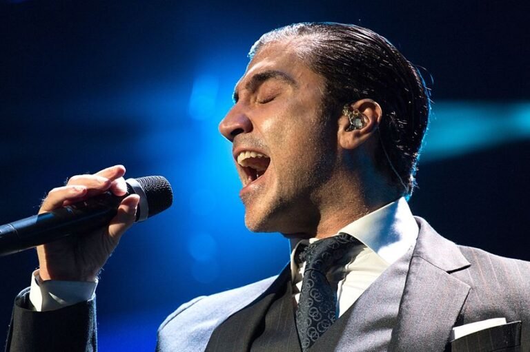 Alejandro Fernández se separa del que fue su manager durante casi tres décadas