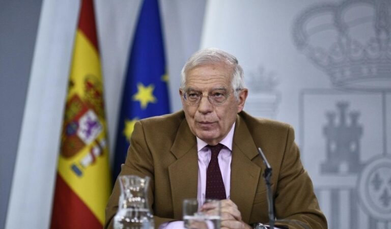Borrell llega a Colombia con el foco puesto en la situación migratoria venezolana