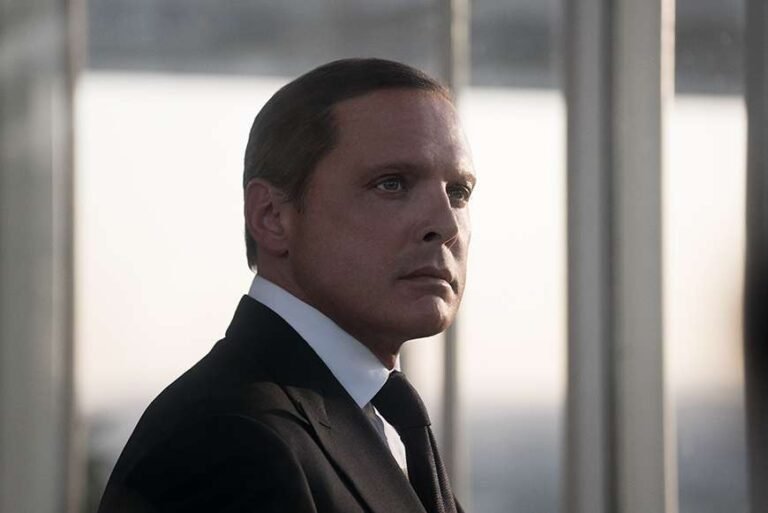 Revelan cuanto pagó Netflix a Luis Miguel por su bioserie