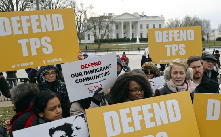 Nuevo fallo judicial permite que ciertos inmigrantes con TPS puedan pedir la residencia: estas son las condiciones