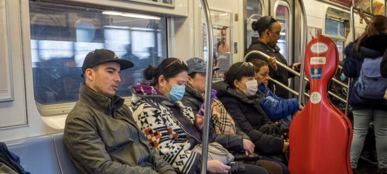 Nueva York sufre el avance del coronavirus: 9,298 casos más