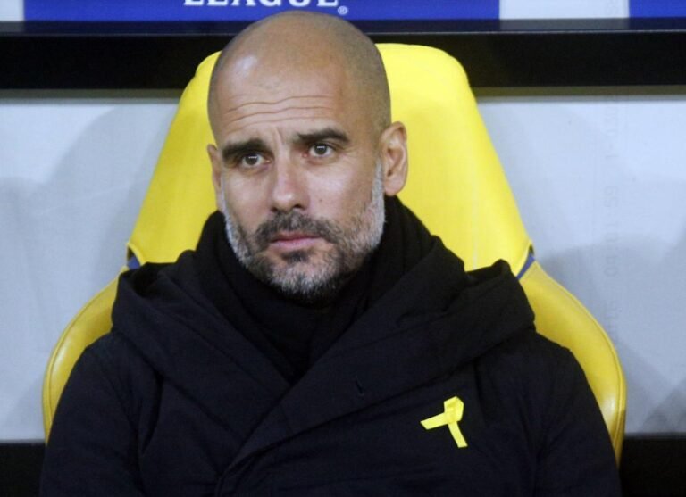 Guardiola es sancionado con 22 mil 500 euros por lucir el lazo amarillo