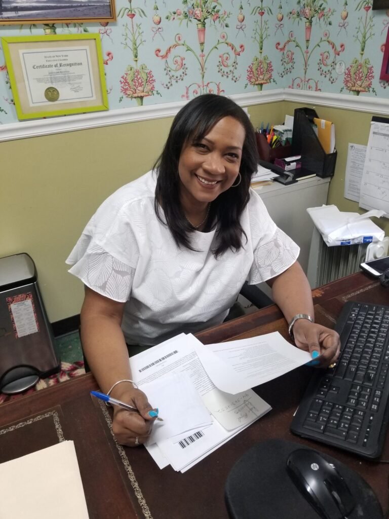 Aumenta demanda de servicios migratorios