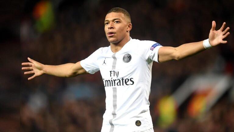 Real Madrid sigue atento al futuro de Mbappé, pero no irá a la guerra con el PSG