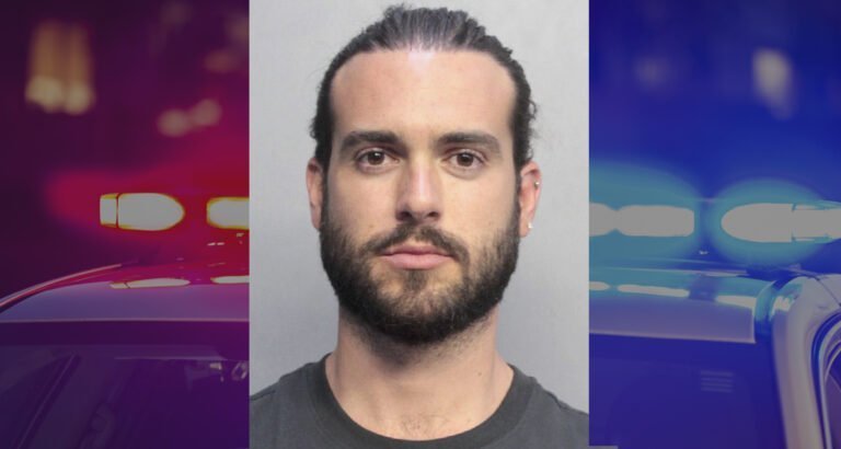 A pocas semanas de su juicio, Pablo Lyle luce con varios kilos de más