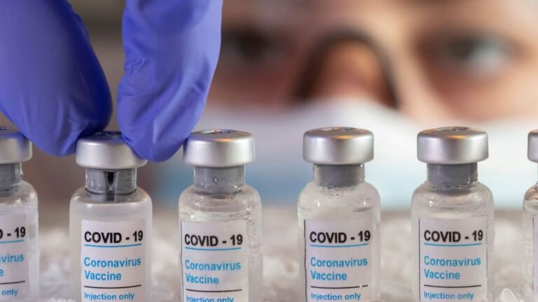 Plan de distribución de la vacuna contra COVID-19 está listo para funcionar