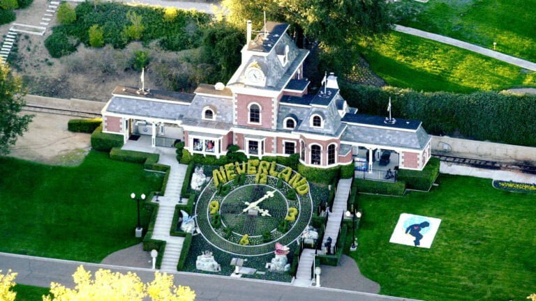 Rancho Neverland se vende a la quinta parte de su precio original