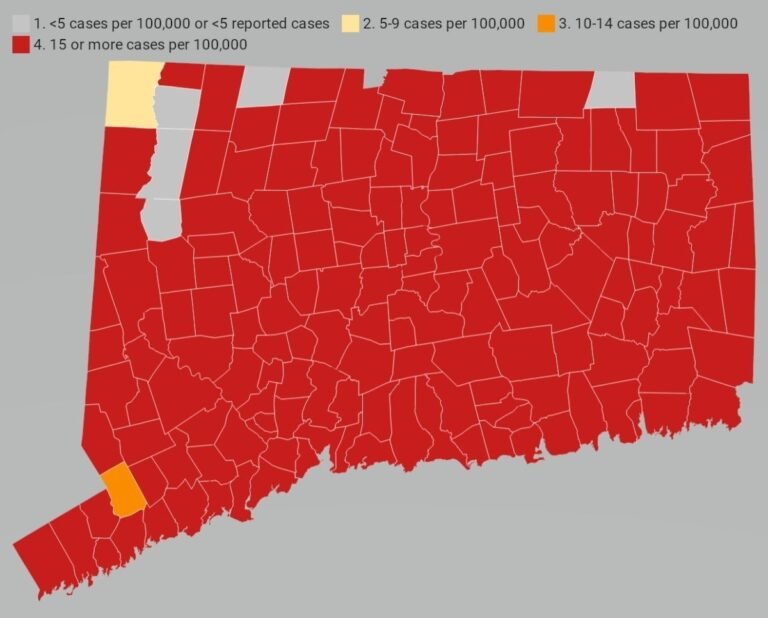 Más de 160 ciudades en alerta roja por aumento de casos de COVID-19